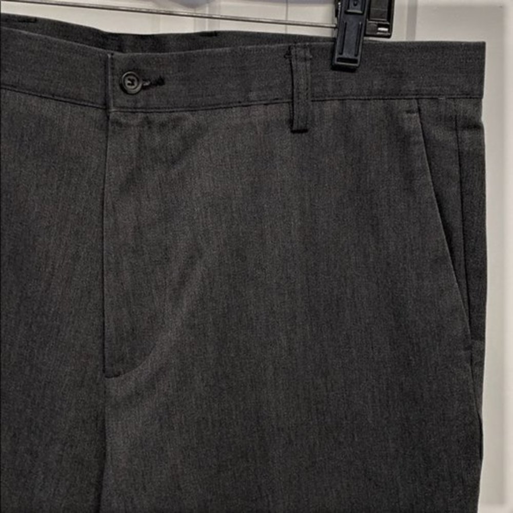 Dockers Dark Gray Flat Front Classic Fit Dress Pants Size 38 x 31.50 - Picture 3 of 7